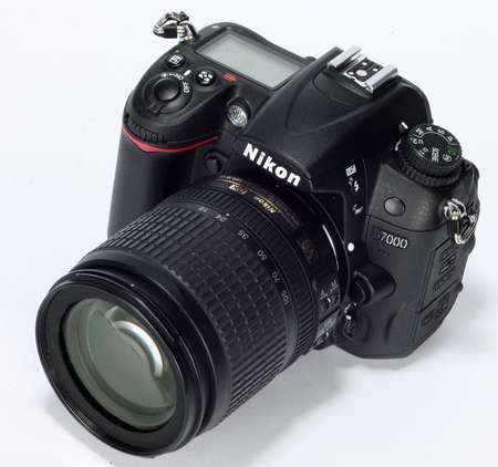 Nikon d7000,nikon d700,canon eos 5d mark ii,